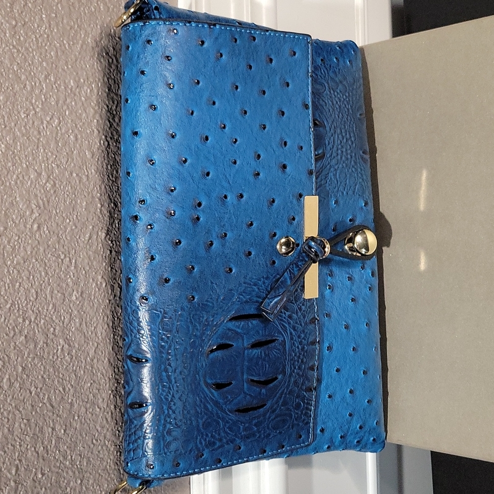 Le Miel Blue Vegan Embossed Ostrich Crossbag - Picture 2 of 9
